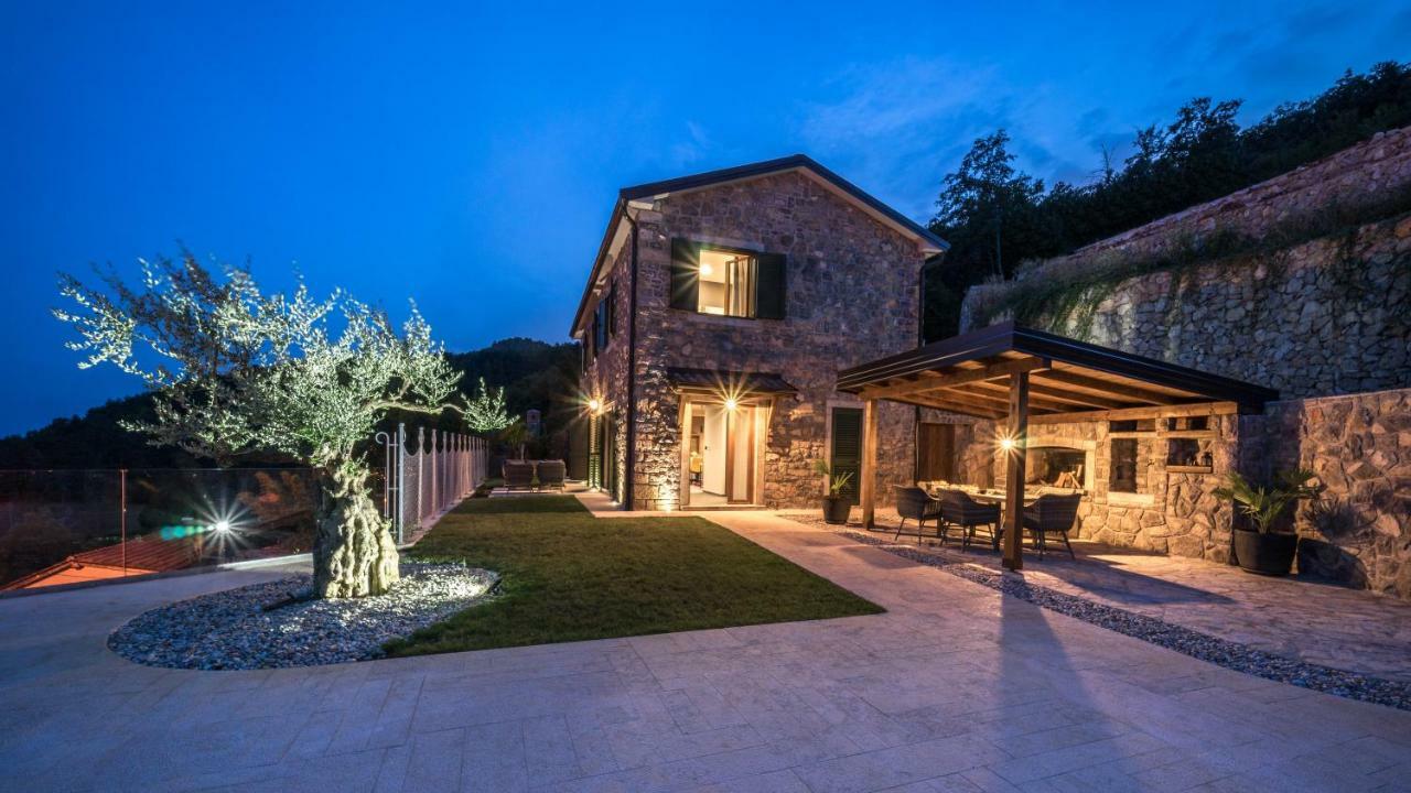 Villa Visum Poljane Exterior photo