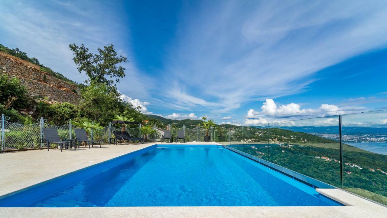 Villa Visum Poljane Exterior photo