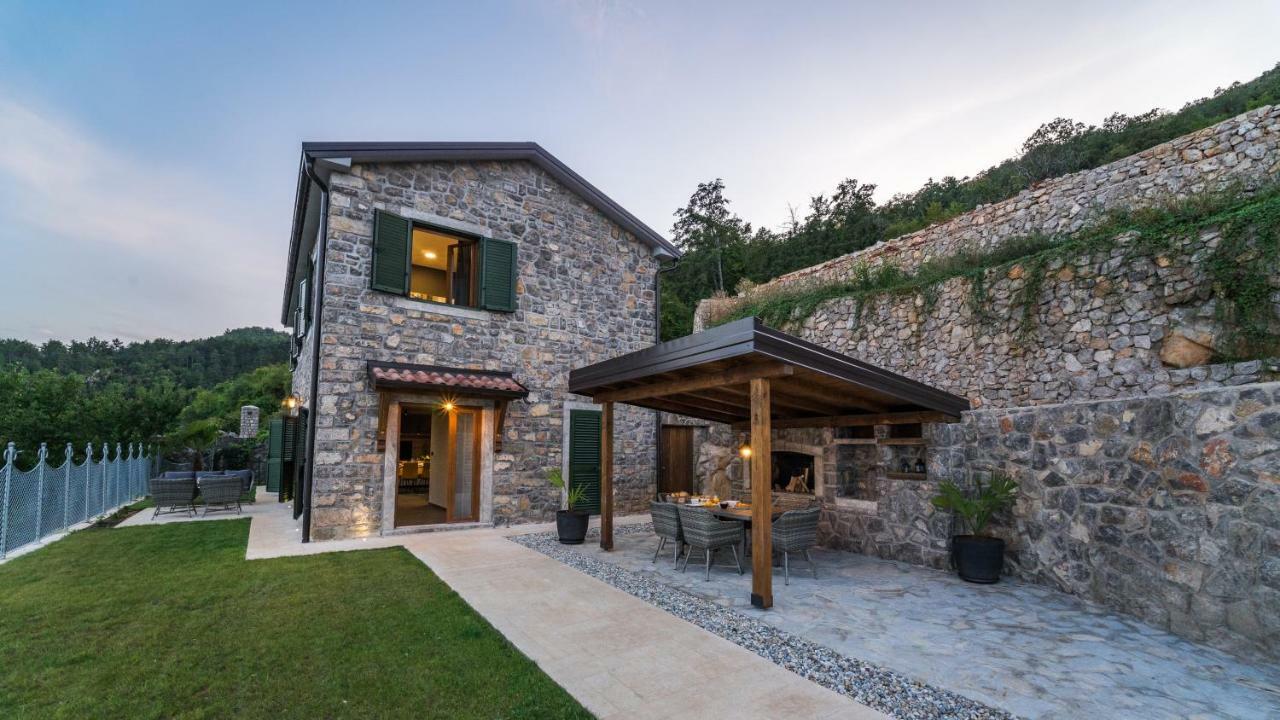 Villa Visum Poljane Exterior photo